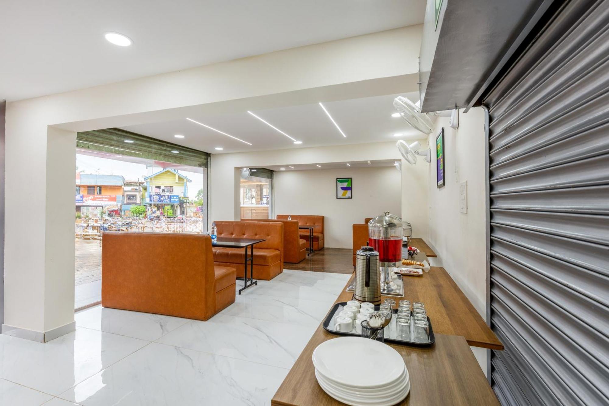 Treebo Sky City Grand, 5 Min From Mangalore Airport Экстерьер фото